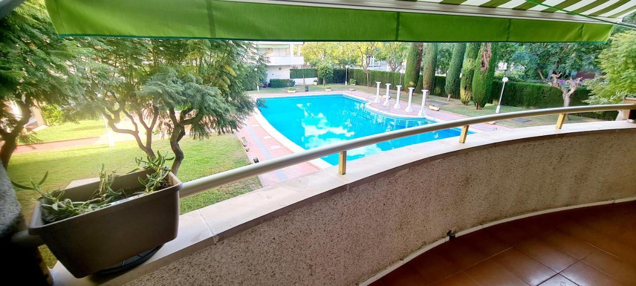 Apartment Center Salou Near Port Aventura Экстерьер фото