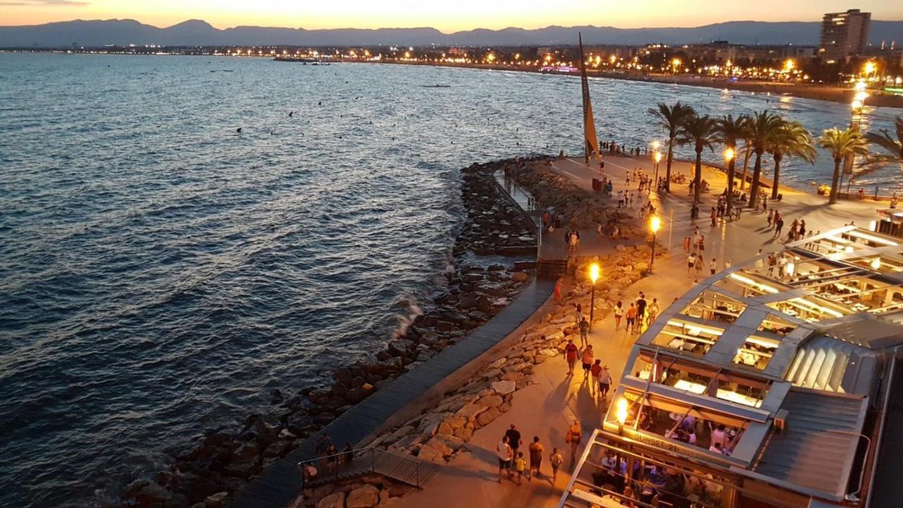 Apartment Center Salou Near Port Aventura Экстерьер фото